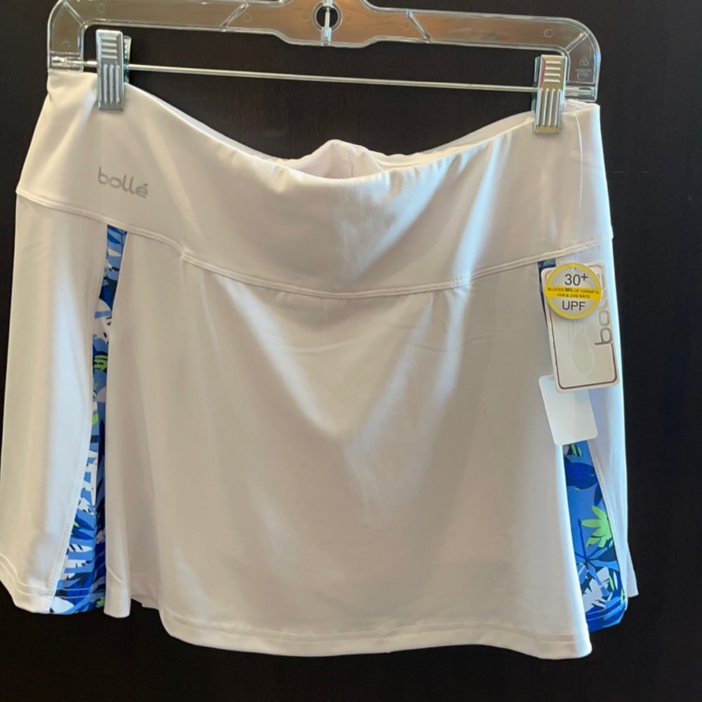 Bollé white skirt with blue leaf peek a boo pleats